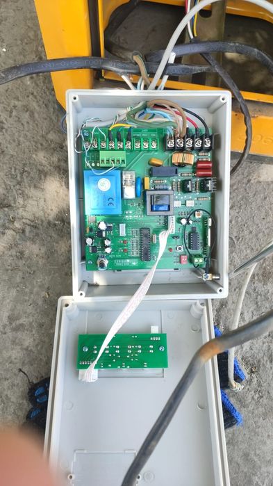 Ремонт  шлагбаума.