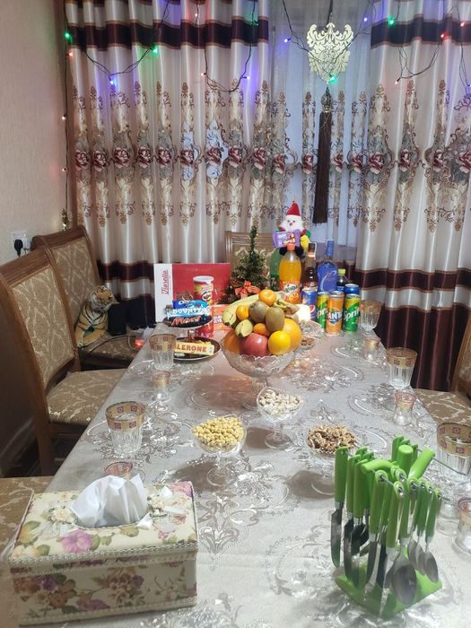 Срочно 3 хонали  квартира сотилади