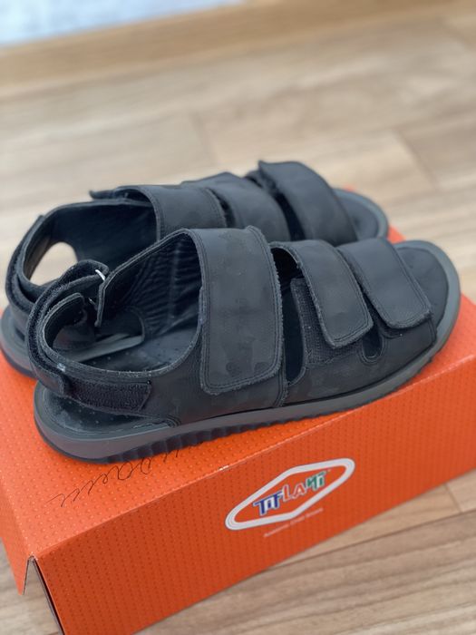 Сандали на мальчика