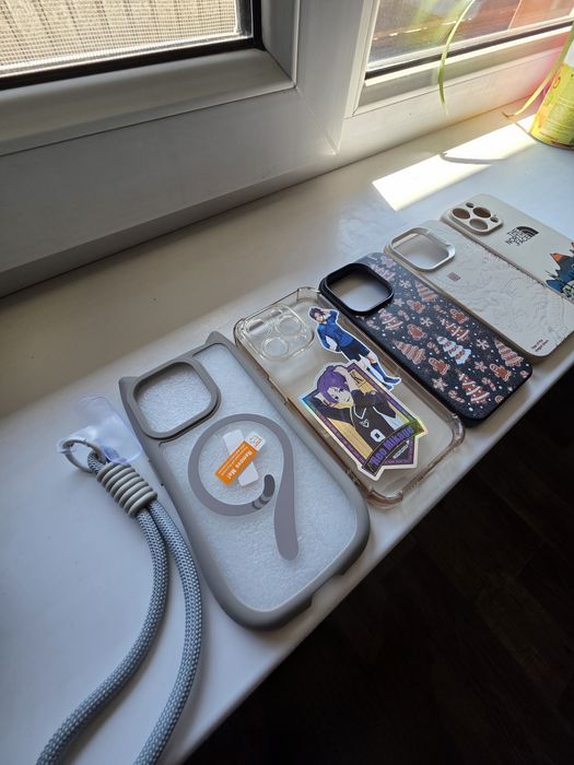 Продам чехлы на айфон 15 Про