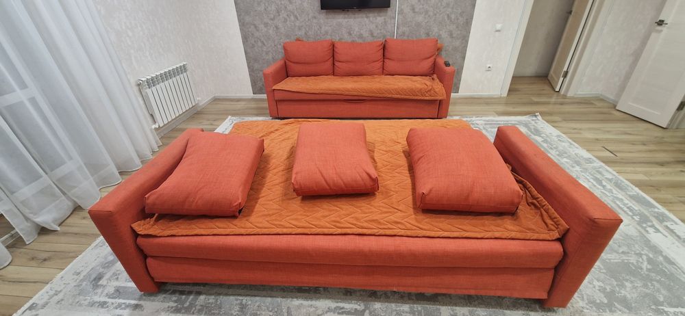 Диван Икеа в хорошем состоянии