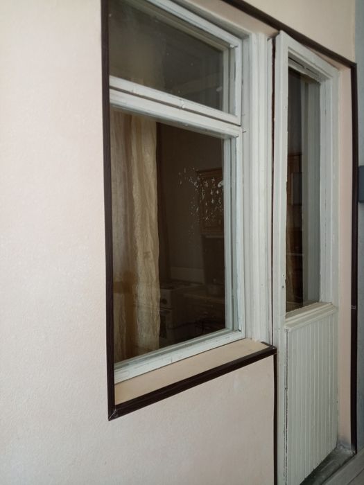 Деревянные окна отдам даром