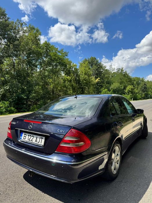 MERCEDES-BENZ E-Class 2003 — imagine 5