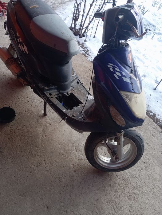 Vând scuter gy6 defect