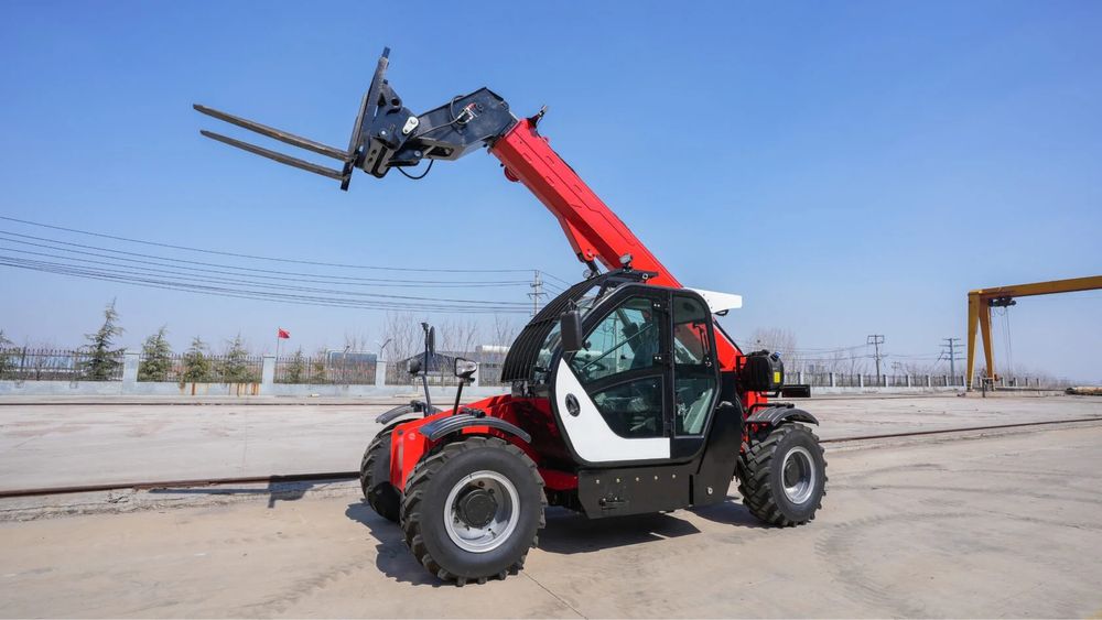 Телескопический погрузчик Bison TR-735