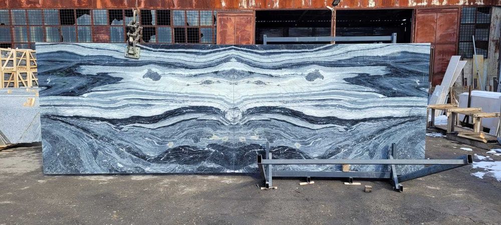 Lastre de marmura diverse culori