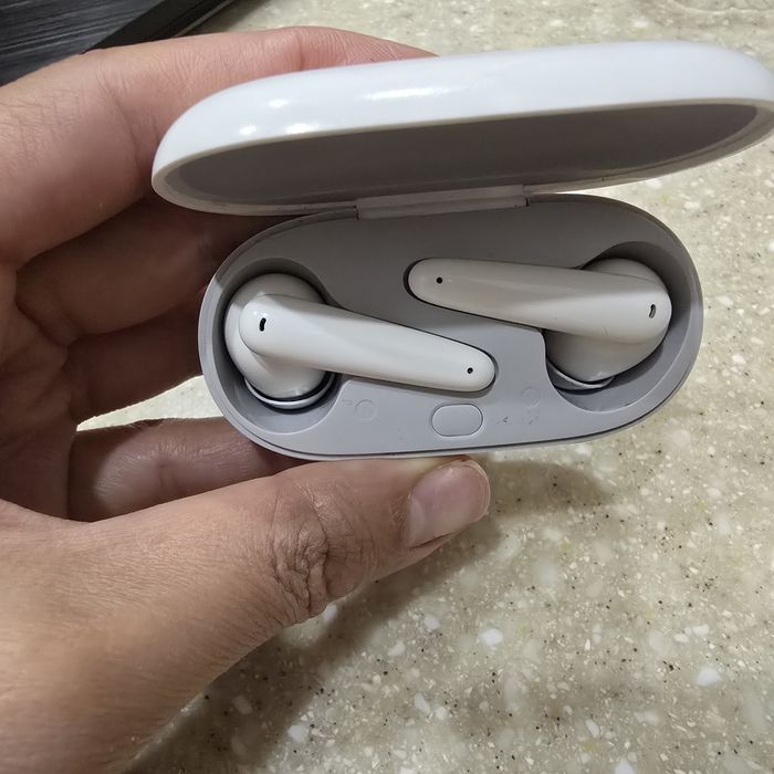 Huawei FreeBuds SE. Беспроводные наушники