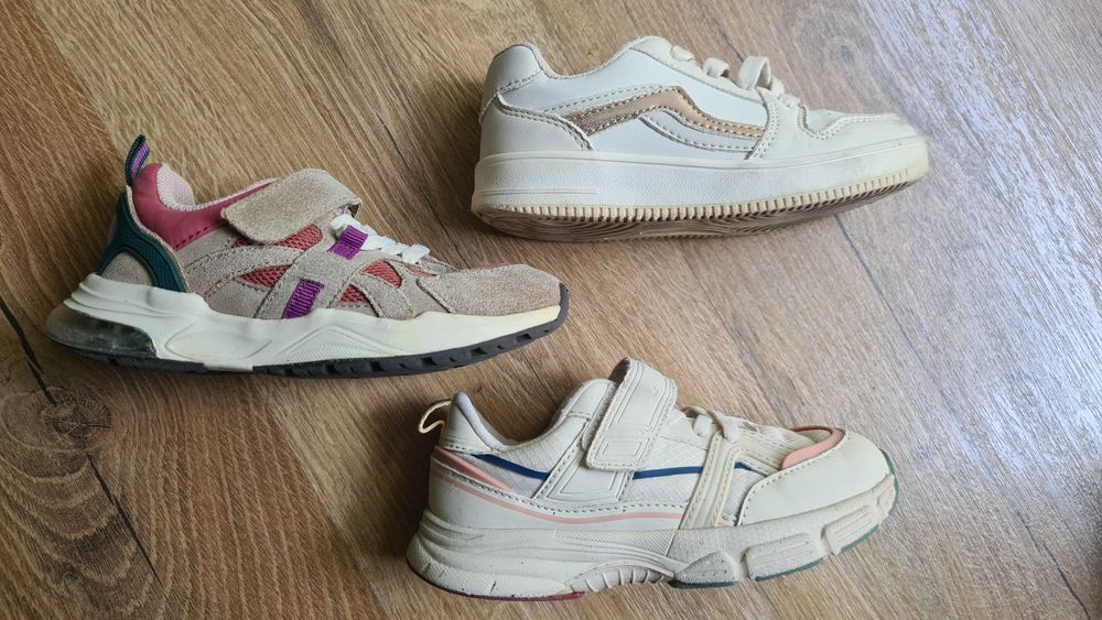 Обувки Zara и Next