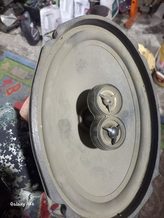 Продам динамики  очень хорошо  играют