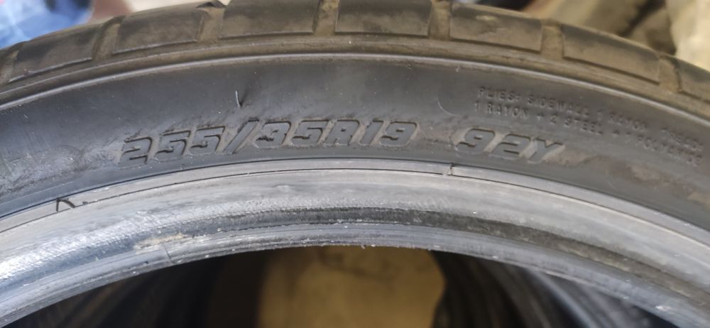 Гуми 225/40/19 Runflat Goodyear Eagle F1