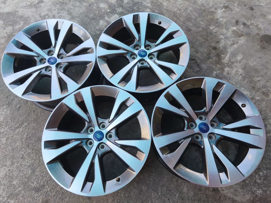 20" оригинални алуминиеви джанти за Ford Explorer,Mustang.
