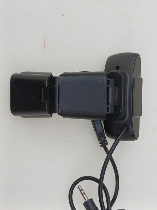 Camera web rezolutie foarte buna perfect functionala

#5