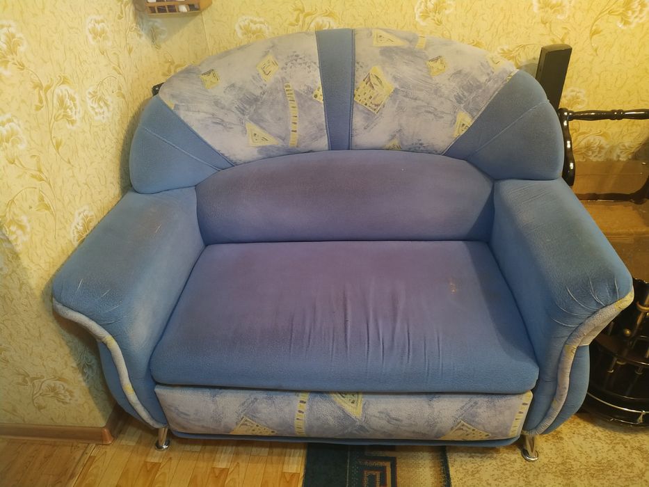 Продам малый диван, раздвижной