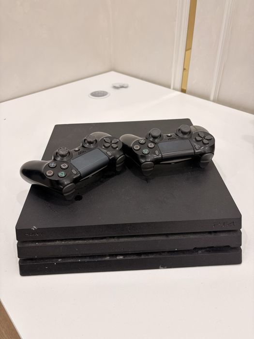 Playstation 4 Pro 1TB