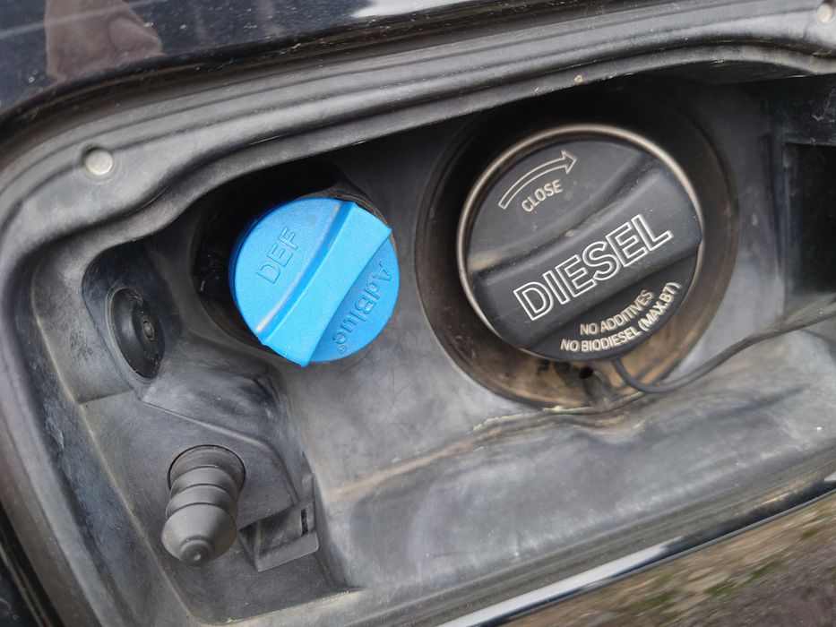 На части БМВ Ф10 520хд Фейс 184коня - BMW F10 520xd Lci 184hp ляв вола