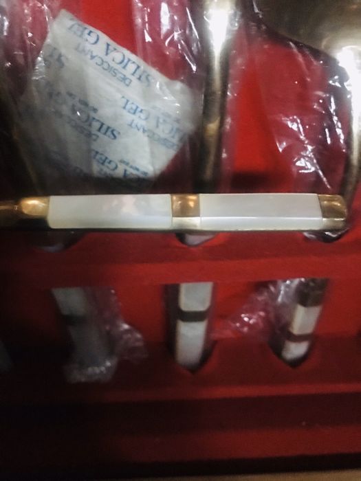 Естествен седеф позлатени прибори