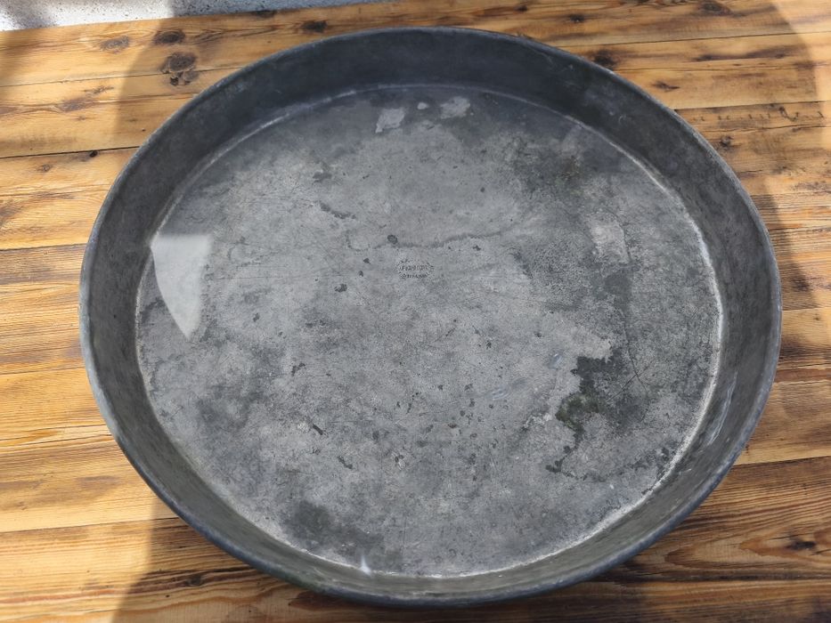 Медна тава от царско време с надпис Сръдна Гора Пазарджикъ