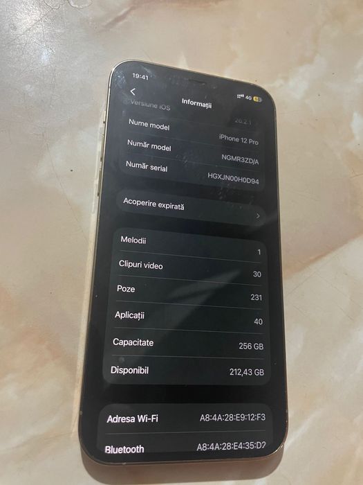 iphone 12 pro se vinde  Gold