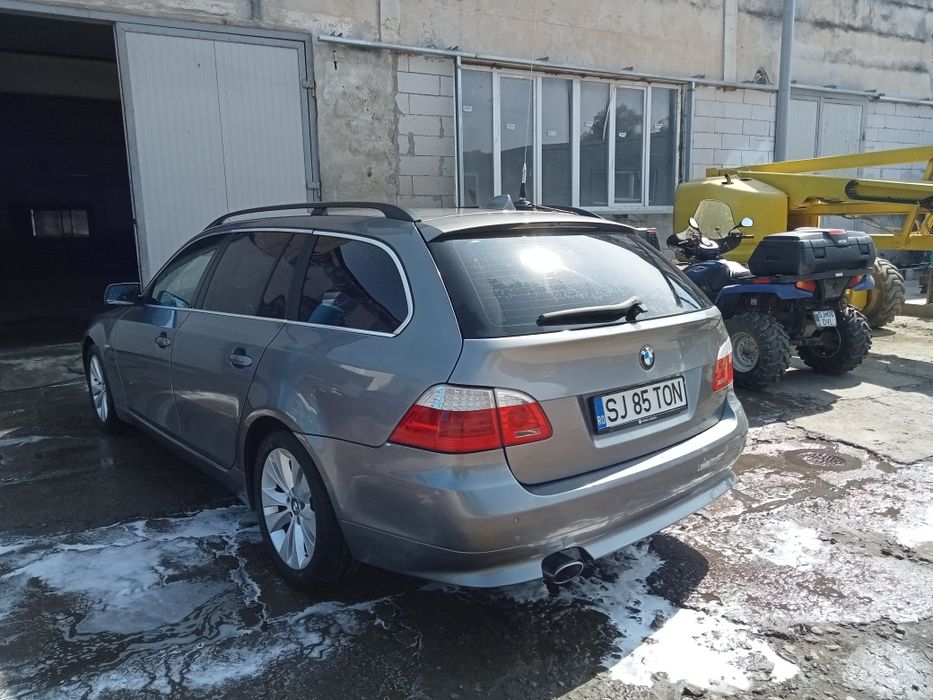 Vand Bmw seria 5 automat ,520 d euro 5 2009