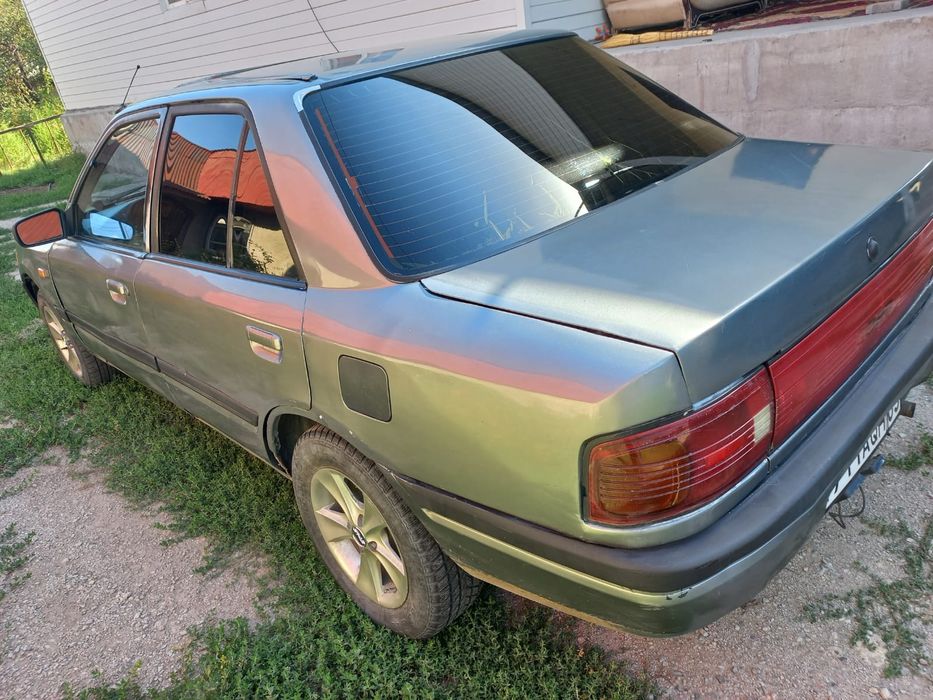 Продам мазду 323