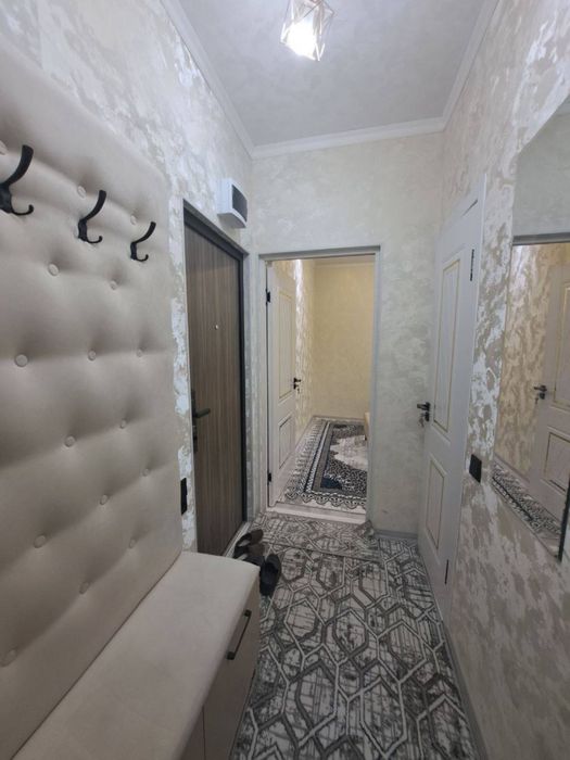 Продается 2 комн квартира в Чиланзарском районе V012