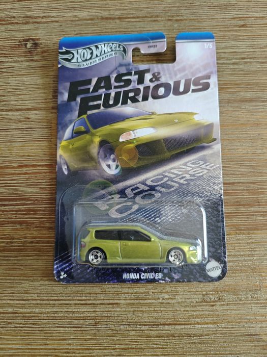 Masinute hot wheels silver series