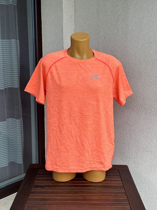 Мъжка тениска Under Armour (Run / heatgear) - размер L, Отлично състояние
