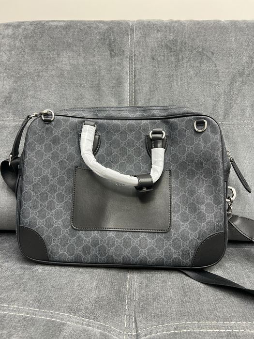 Чанта Gucci Signature