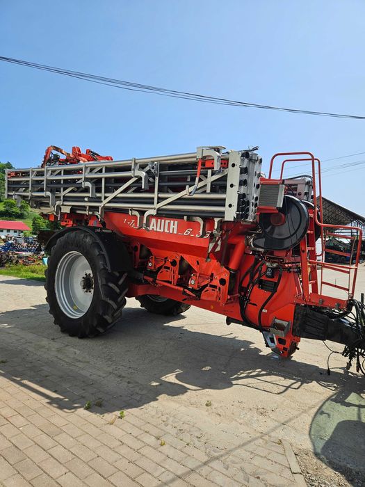 SCHIMB Distribuitor de ingrasaminte RAUCH AGT 6036