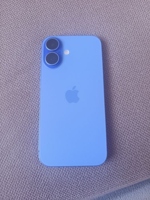 iPhone 16 хороший состояние