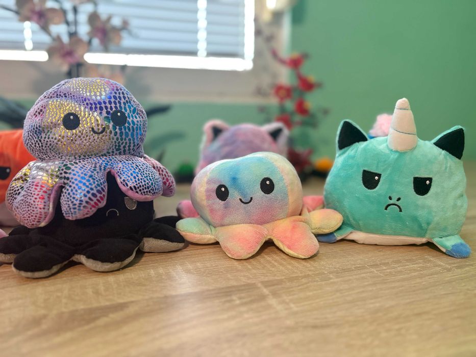 Плюшена играчка с 2 лица - октопод, лисица, еднорог