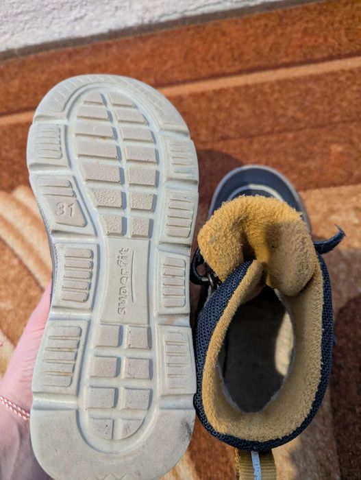 Lot ghete mărimea 31