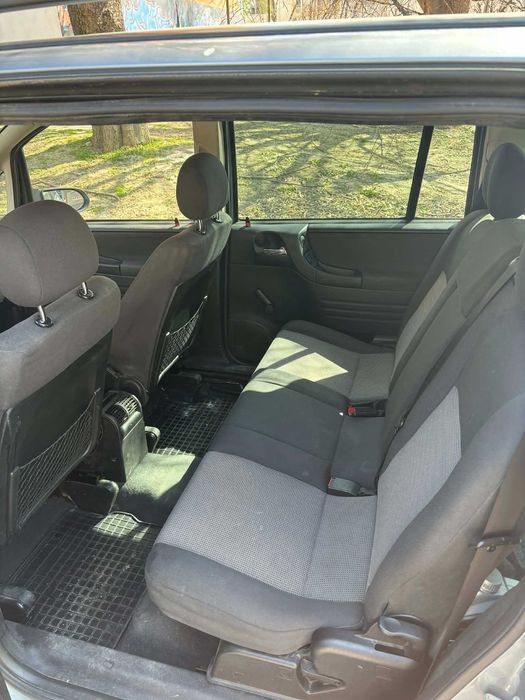 Опел Зафира, бензин, 1600