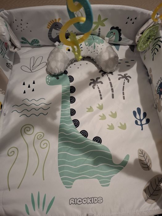 Активна гимнастика Дино - двулицева с възглавница