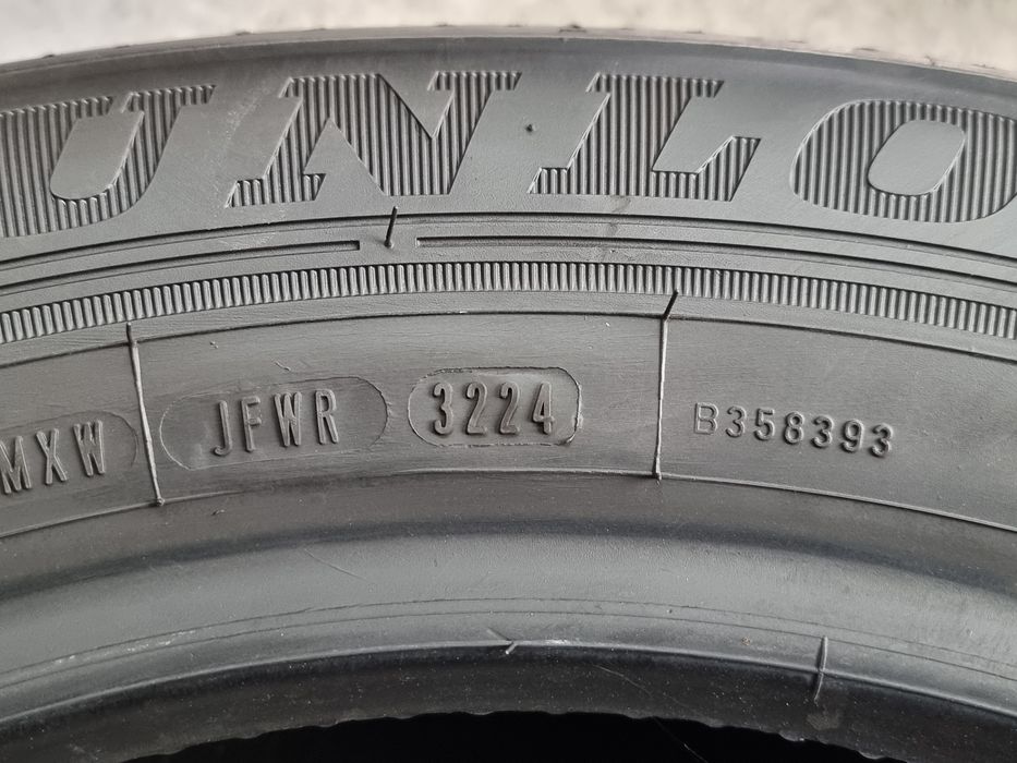 "Dot 24" 205/60/16 Dunlop 4Броя: 190€ 7мм