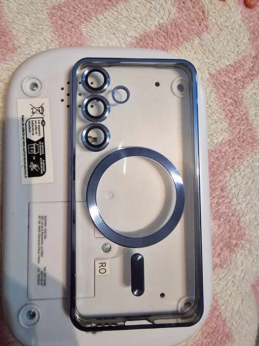 Vând huse samsung S24/S25