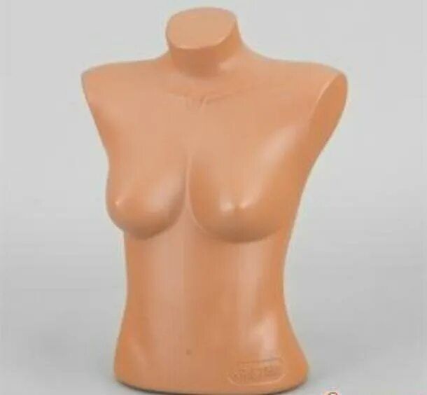 Манекен пластиковый