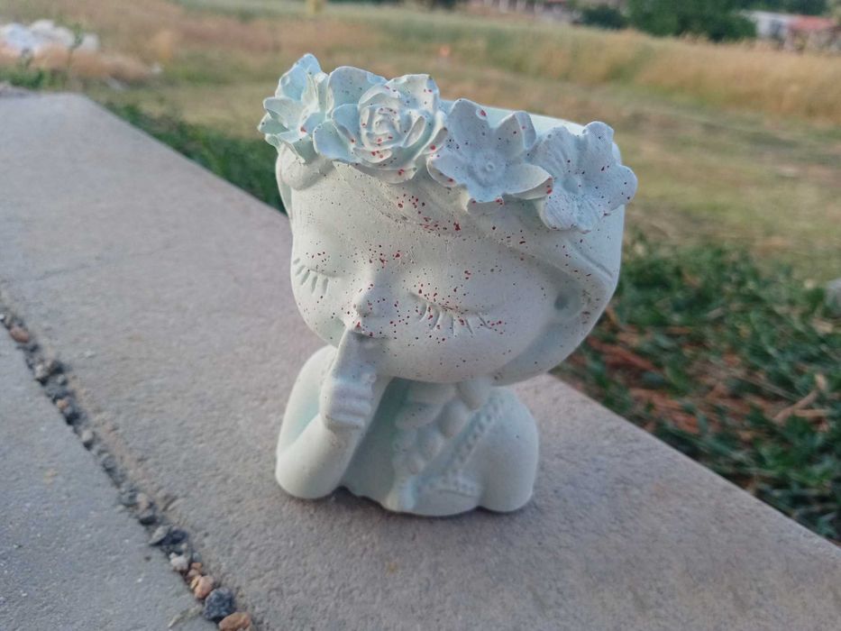 Саксии/ кашпи за кактуси/ сукуленти