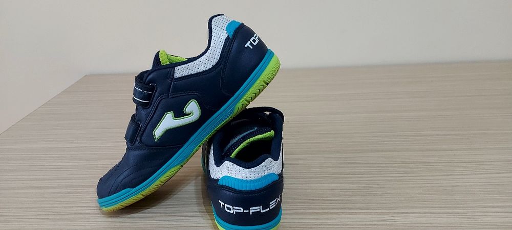 Adidasi Nike,marime 39