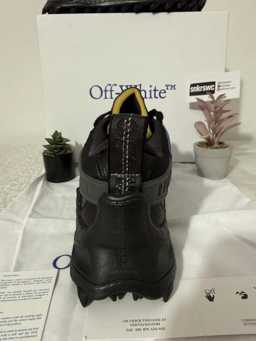 Off White ODSY-1000(Negri)(40,42)