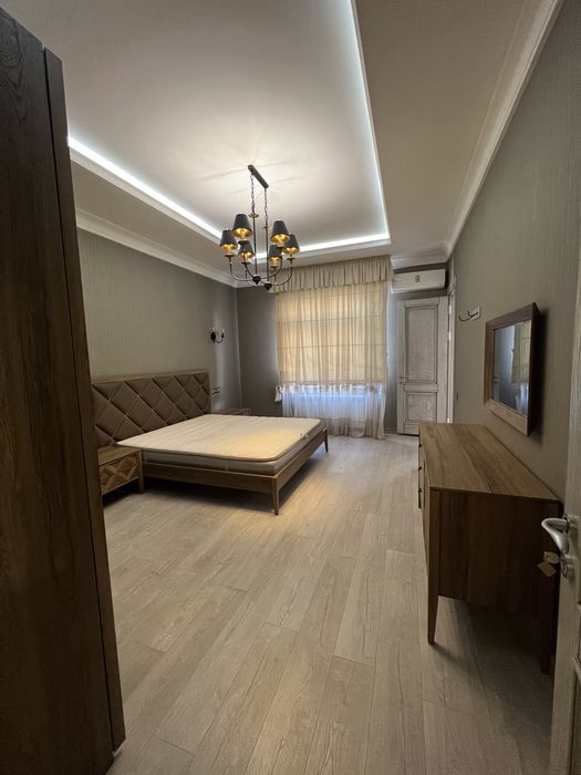 Сдаётся в Аренду шикарный особняк в центре города