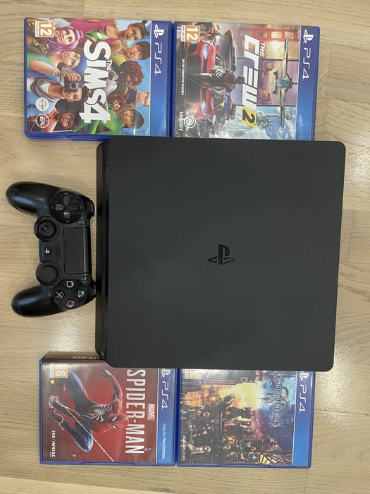 PlayStation 4 Slim