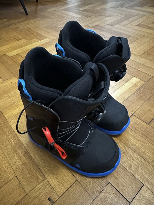 Boots snowbaord Burton BOA masura36,5 sau 23cm