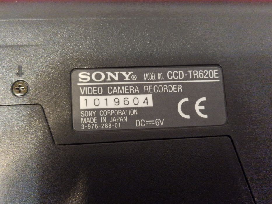 Camera video Sony cu accesorii și geanta de transport