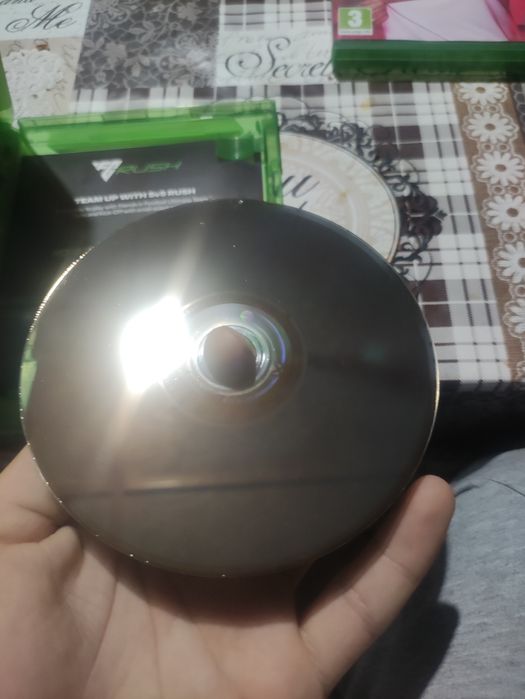 Продавам дискове за  Xbox one
