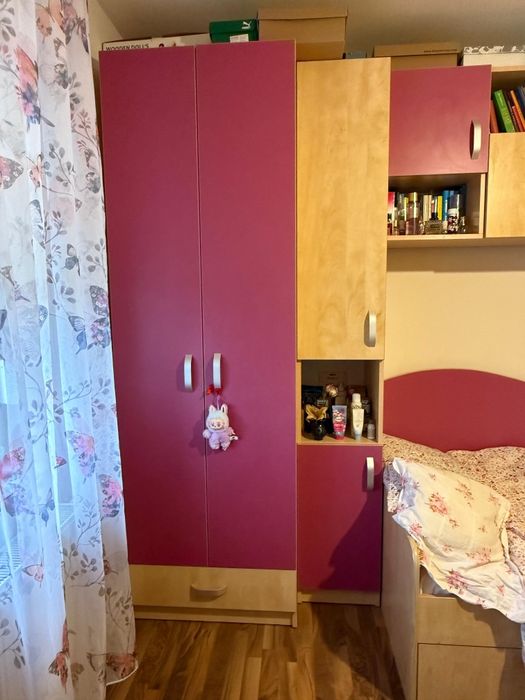 Mobilă fete completă