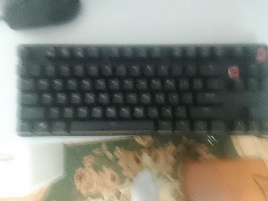 Продам игровую клавиатуру hyperx