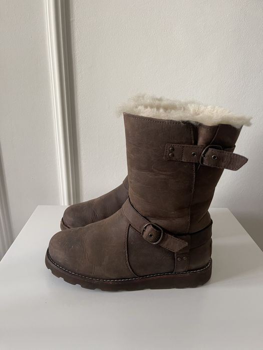 Дамски ботуши UGG