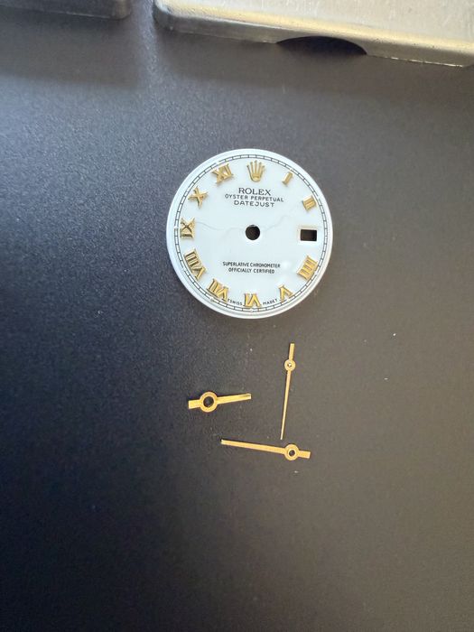 Cadran Dial  Rolex Lady Datejust , alb ceramic , indexi  cifre romane aur galben !