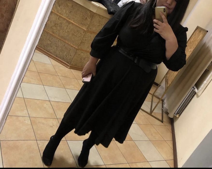 Продам платье. Состояние хорошее.